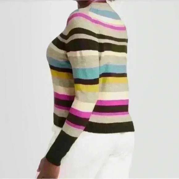 New Day Soft Sweater - Picture 2 of 10